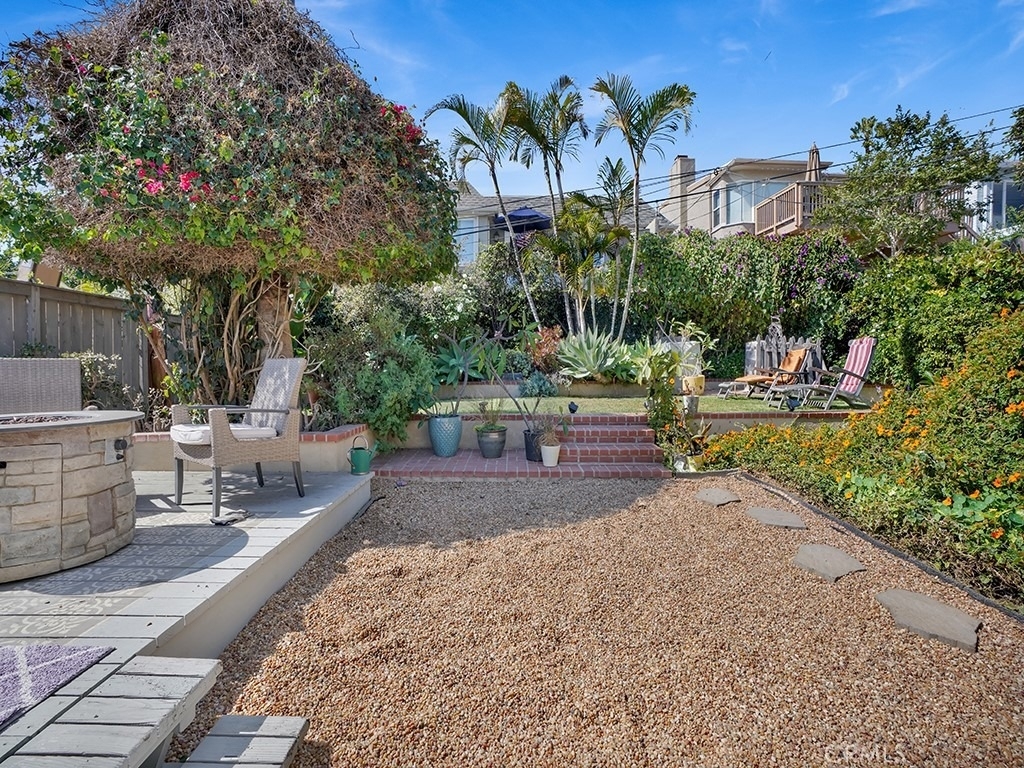 33841 Golden Lantern Street - Photo 8