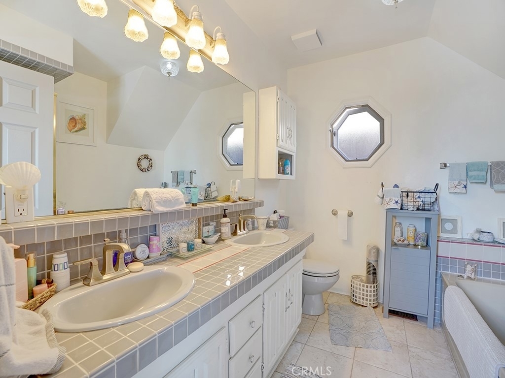 33841 Golden Lantern Street - Photo 30