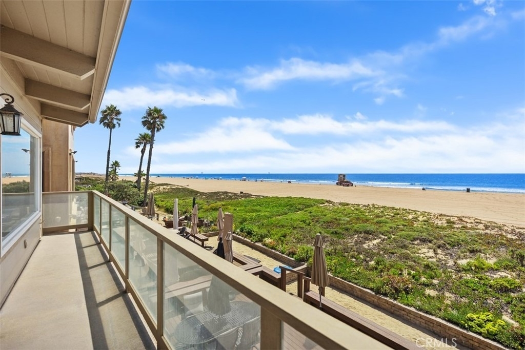 17075 S Pacific Avenue - Photo 0