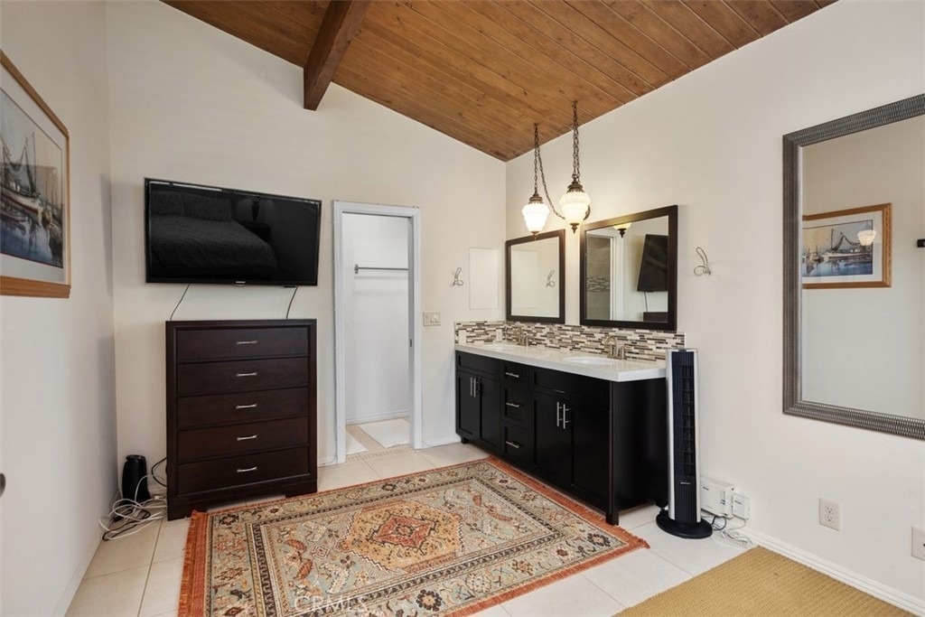 17075 S Pacific Avenue - Photo 12