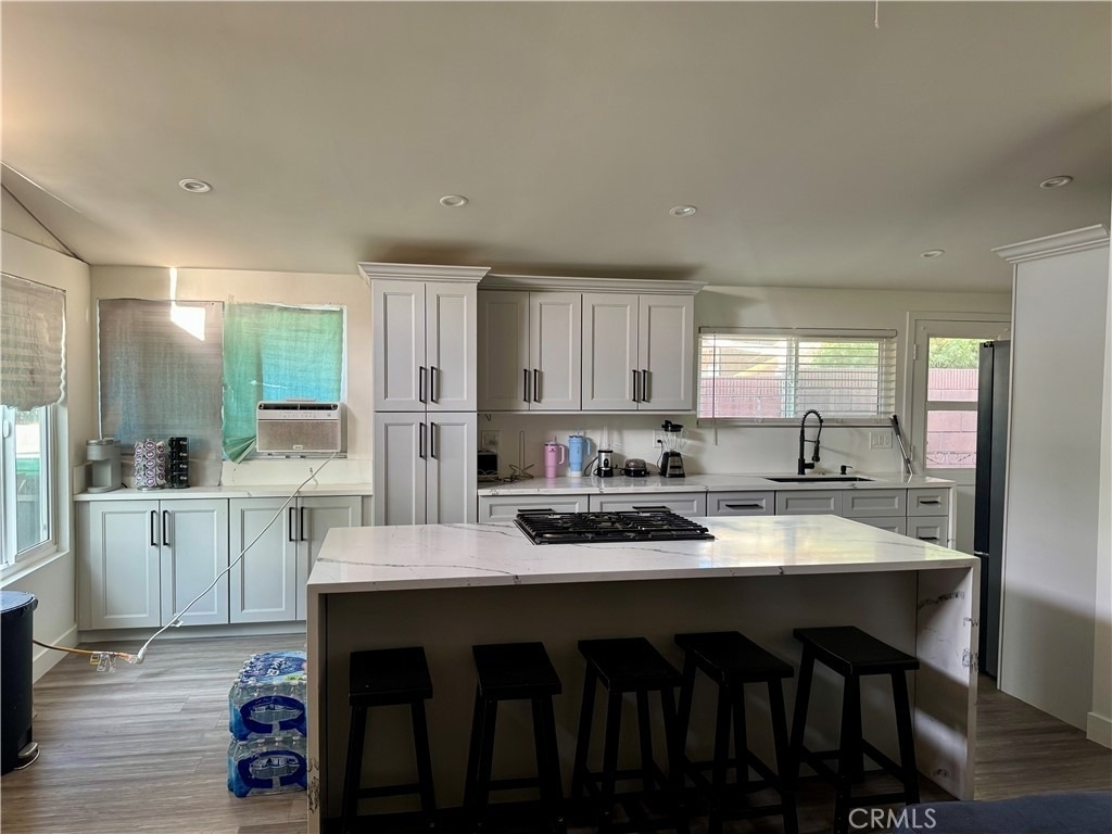 2128 W Larkspur - Photo 2