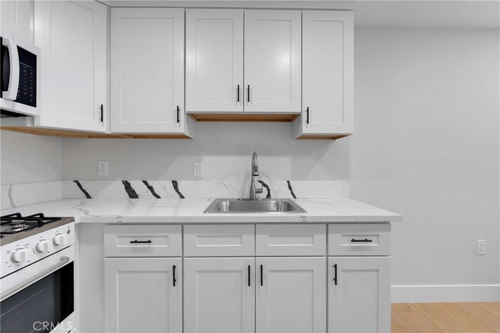 7359 Lynwood - Photo 9