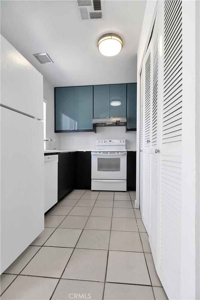 48944 Desert Flower Drive - Photo 4