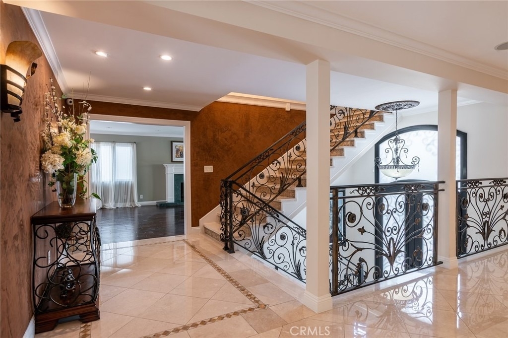 3435 Oakmont View Drive - Photo 5