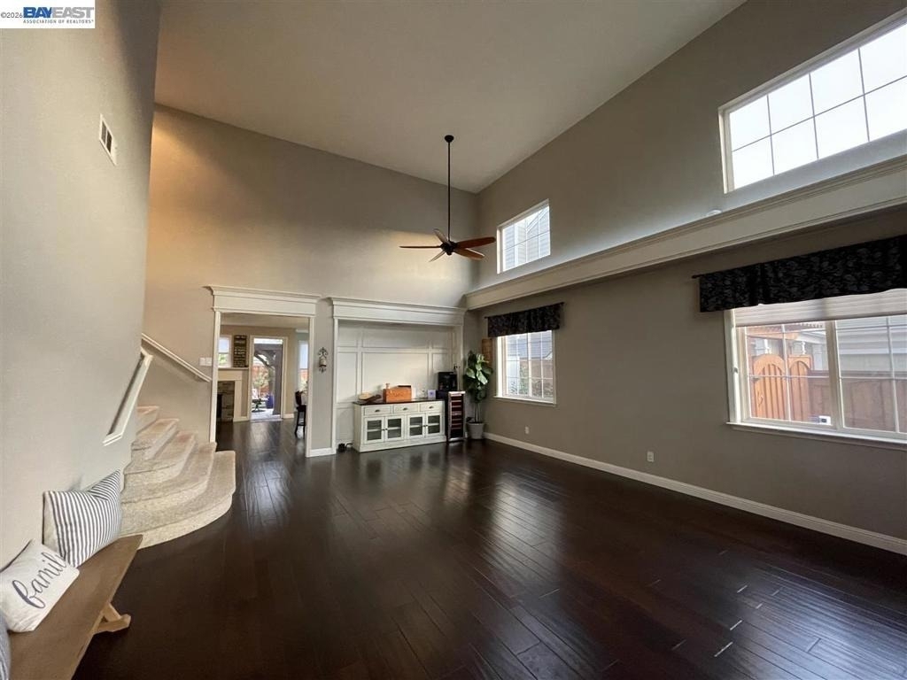 1154 Mulberry Pl - Photo 4