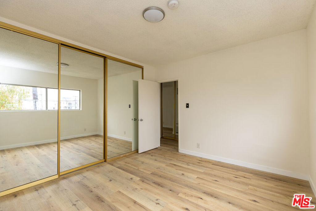 1295 Federal Avenue - Photo 12