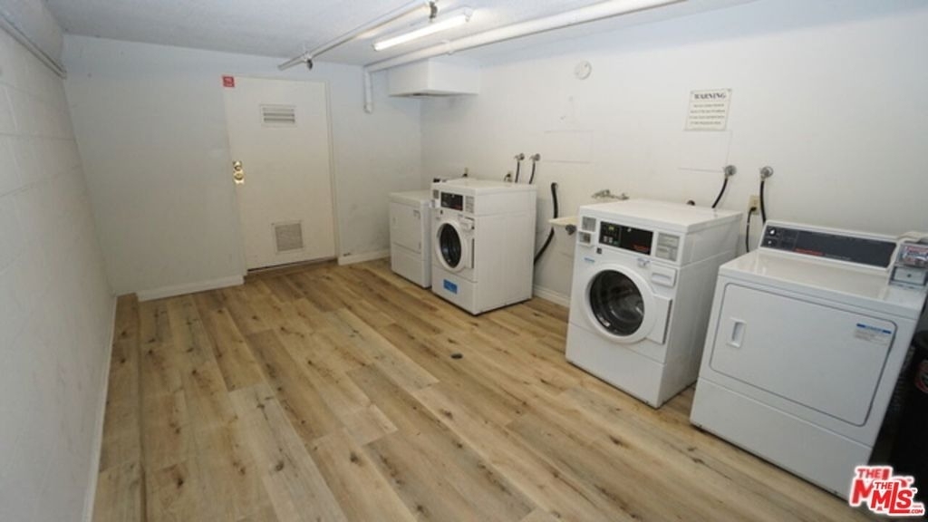 1295 Federal Avenue - Photo 2