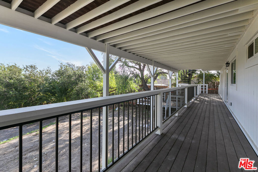 23937 Jensen Drive - Photo 19