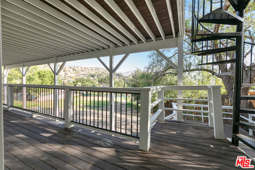 23937 Jensen Drive - Photo 20