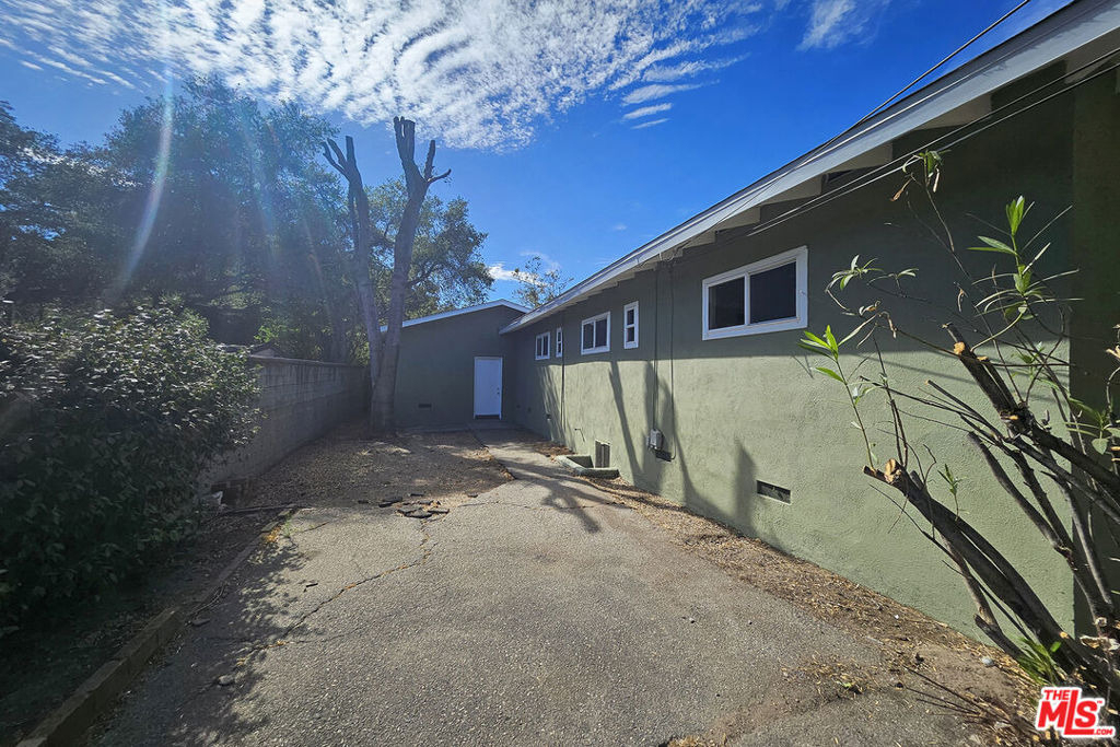 3700 Glenwood Avenue - Photo 28