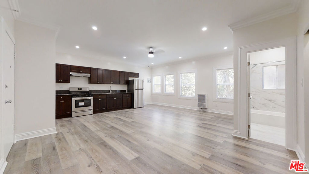 507 Loma - Photo 0