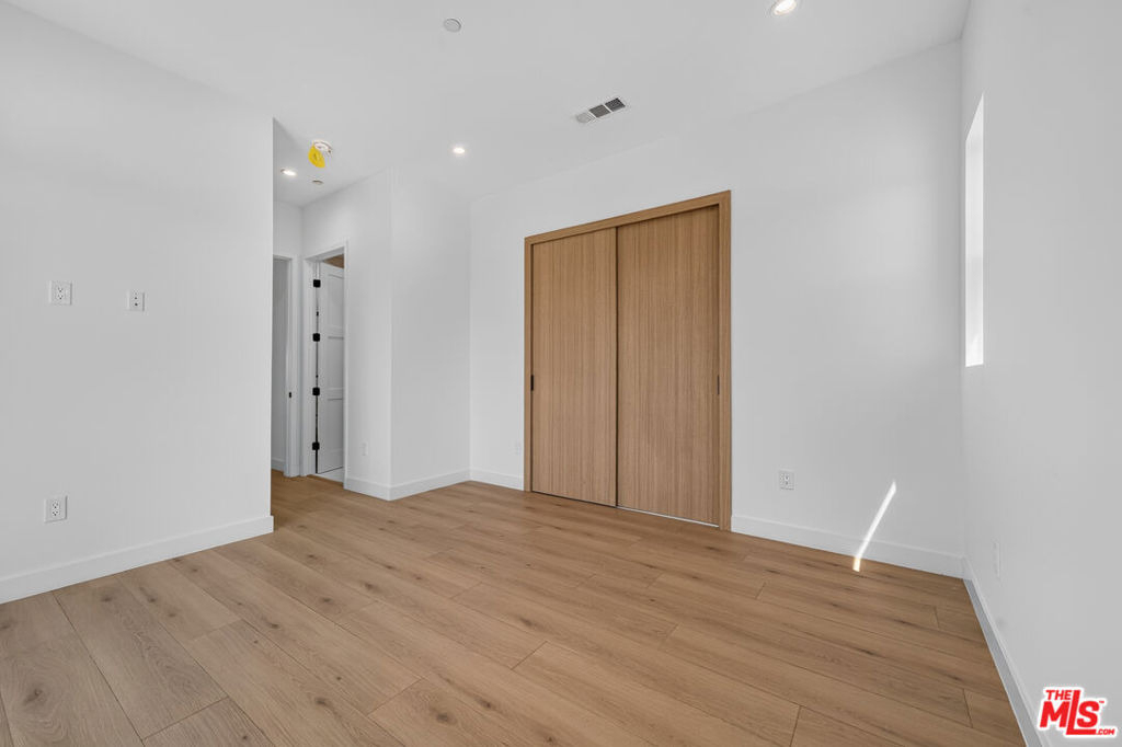 150 N Carondelet Street - Photo 28