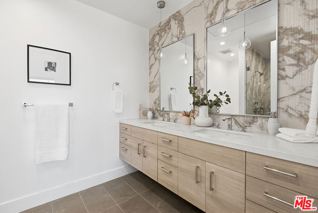 4095 Sawtelle Boulevard - Photo 24
