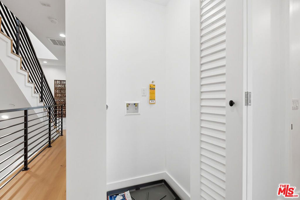 4095 Sawtelle Boulevard - Photo 19