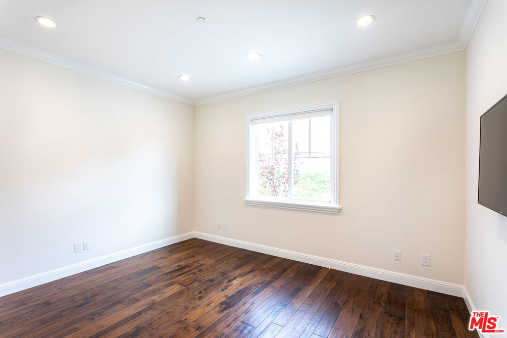 550 San Juan Avenue - Photo 36