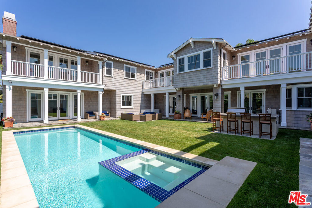 550 San Juan Avenue - Photo 0