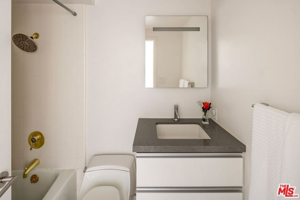 10724 Wilshire Boulevard - Photo 30