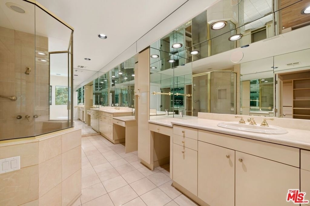 1121 La Collina Drive - Photo 15