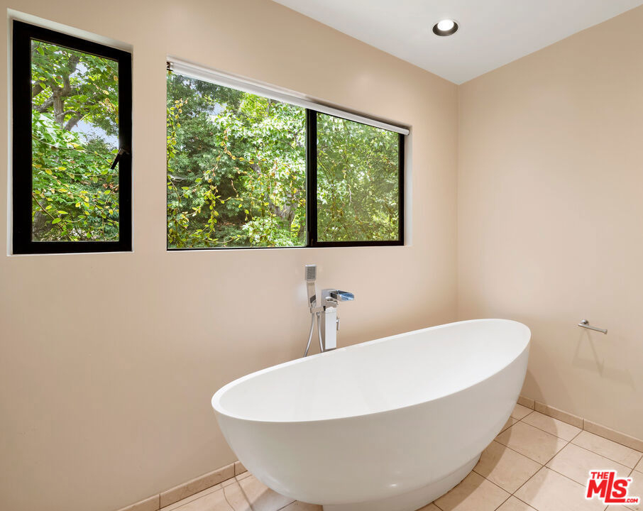 1121 La Collina Drive - Photo 16