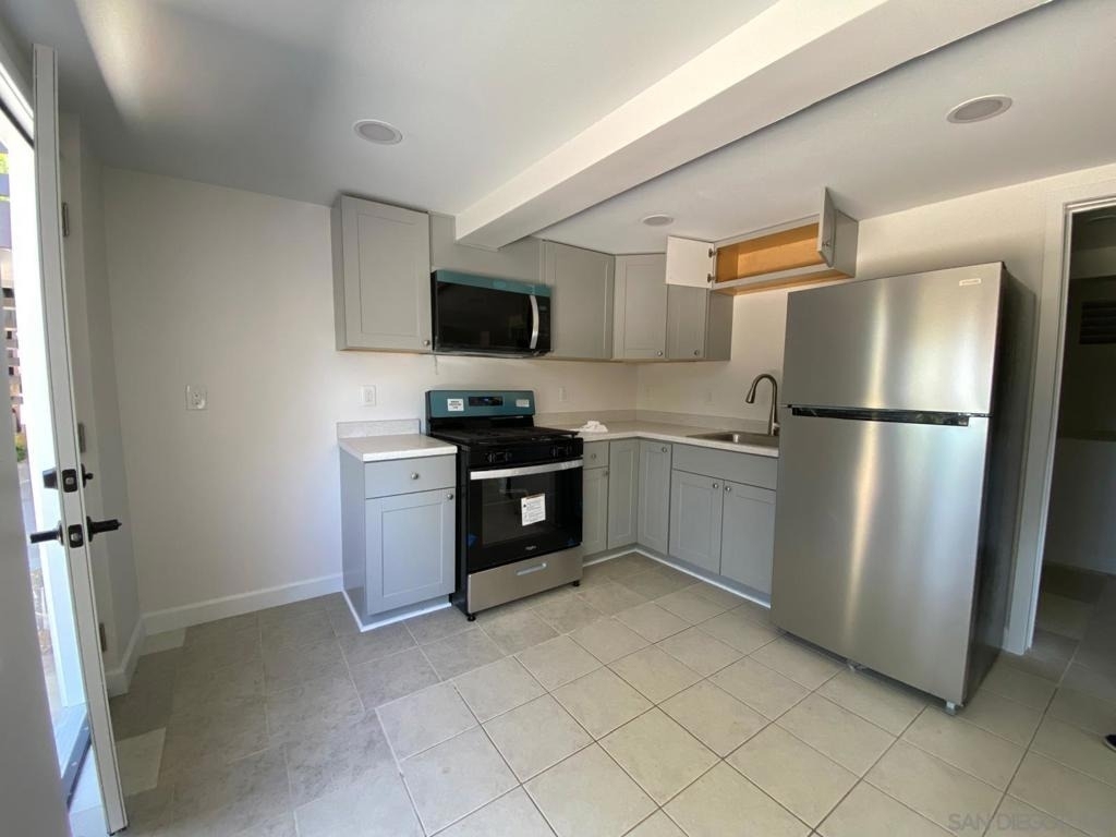 409 Citracado Pkwy - Photo 5