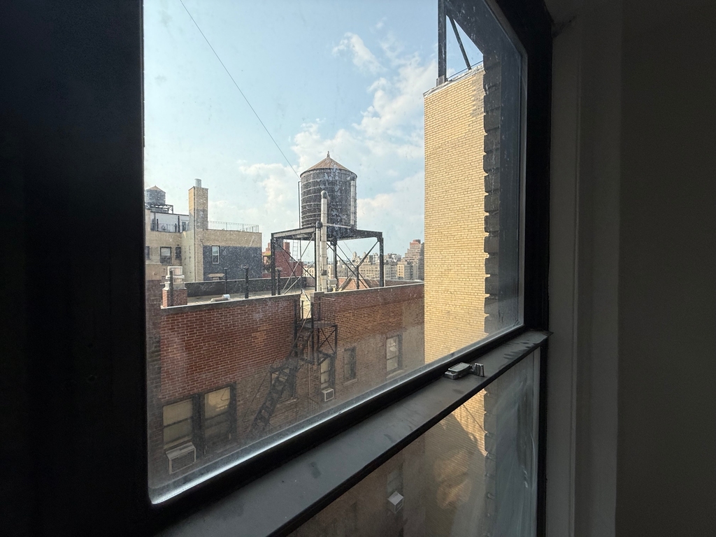 147 West 79th Street - Photo 10