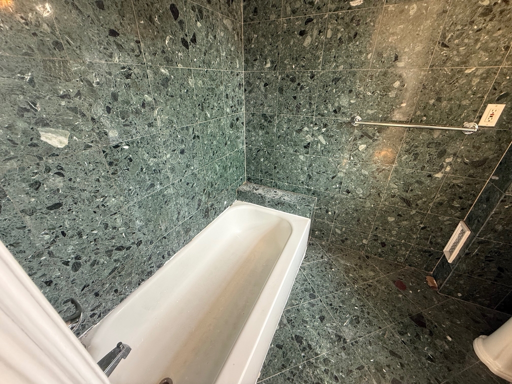 147 West 79th Street - Photo 6