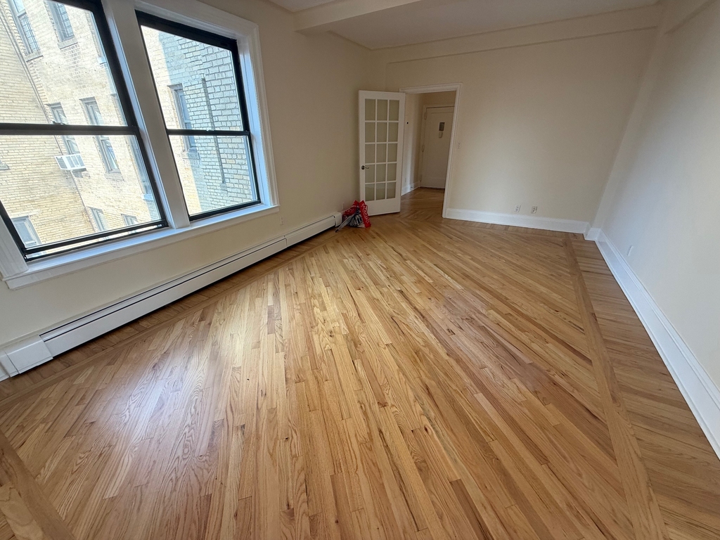 147 West 79th Street - Photo 19