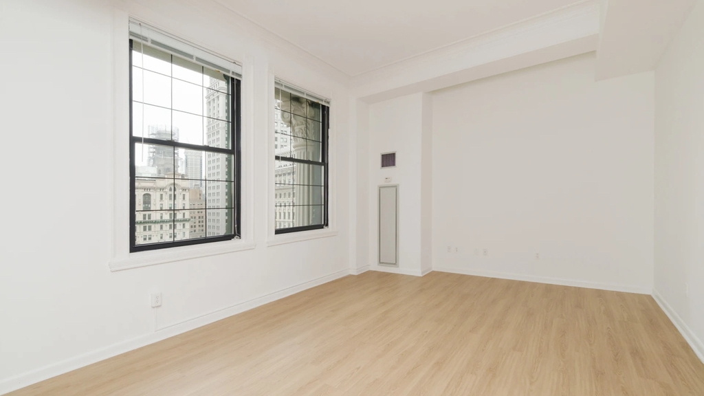 71 Broadway - Photo 3