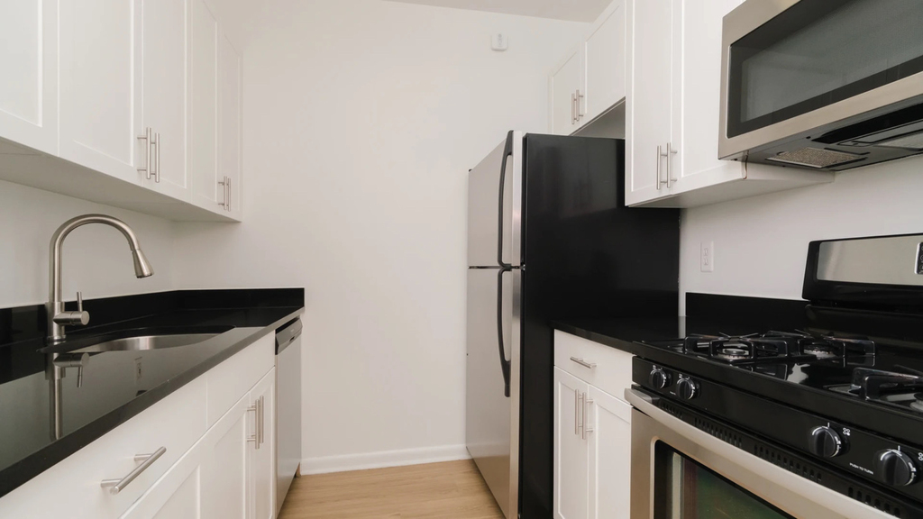 71 Broadway - Photo 5