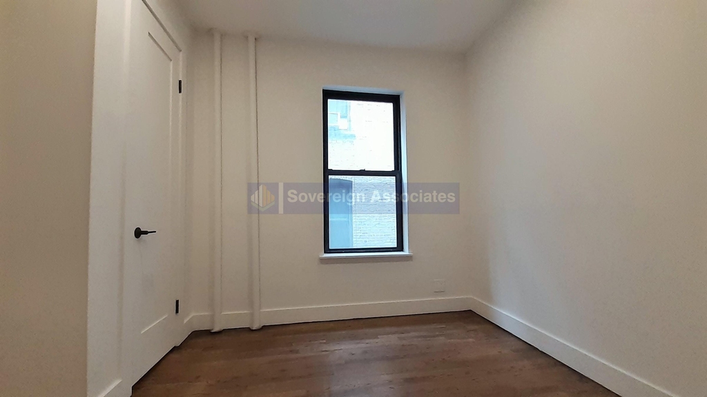 186 Claremont Avenue - Photo 2