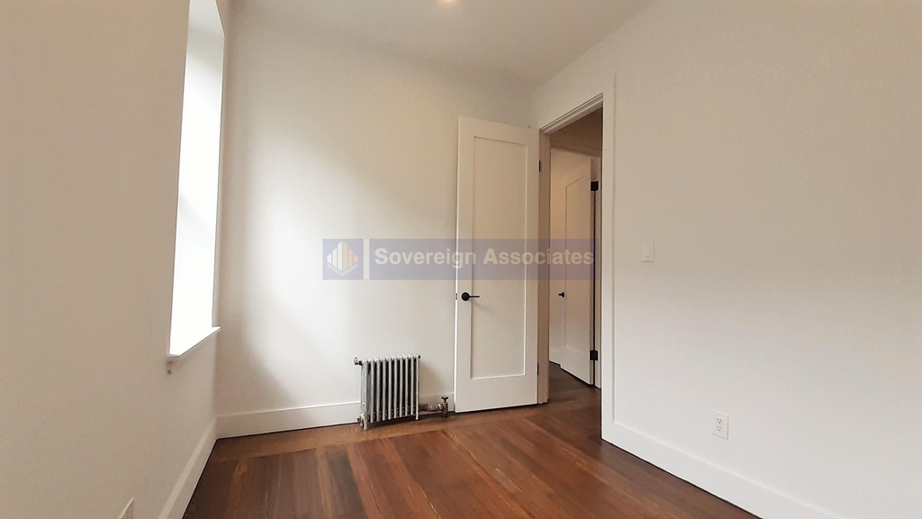 186 Claremont Avenue - Photo 12