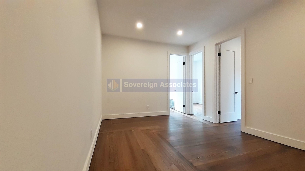 186 Claremont Avenue - Photo 9