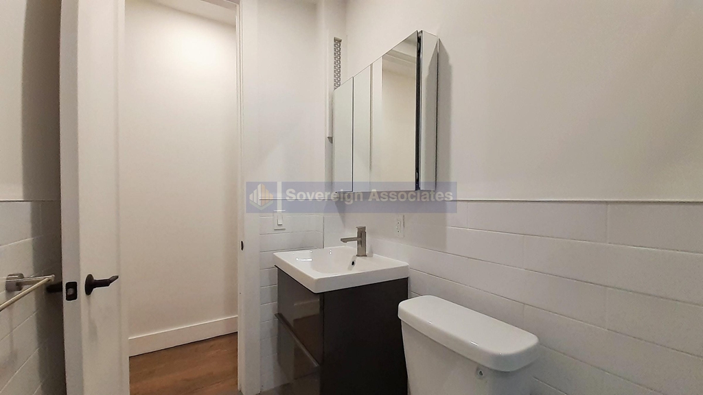 186 Claremont Avenue - Photo 7