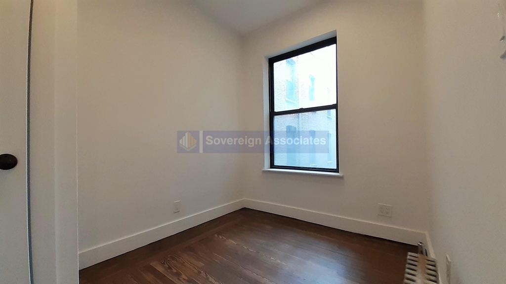 186 Claremont Avenue - Photo 15