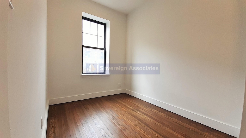 186 Claremont Avenue - Photo 13