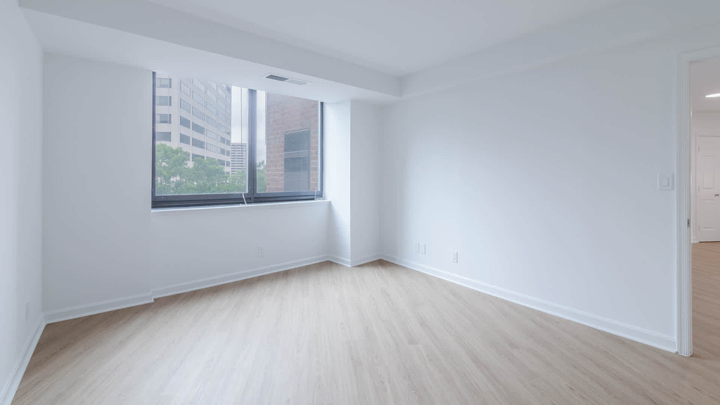 1501 Crystal Dr. - Photo 65