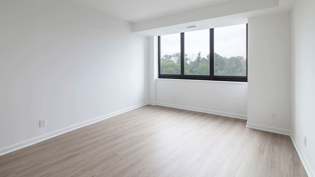 1501 Crystal Dr. - Photo 17