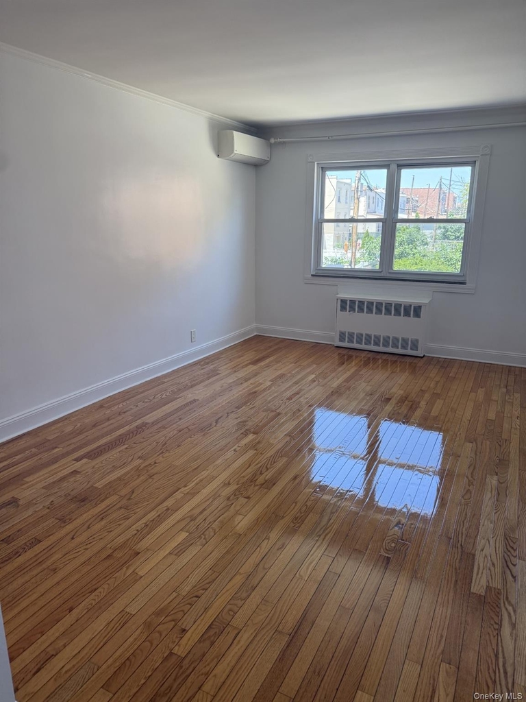 60th Avenue - Photo 4