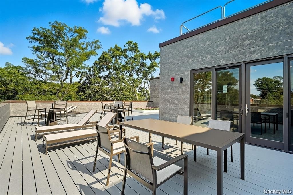 402 Halstead Avenue - Photo 12