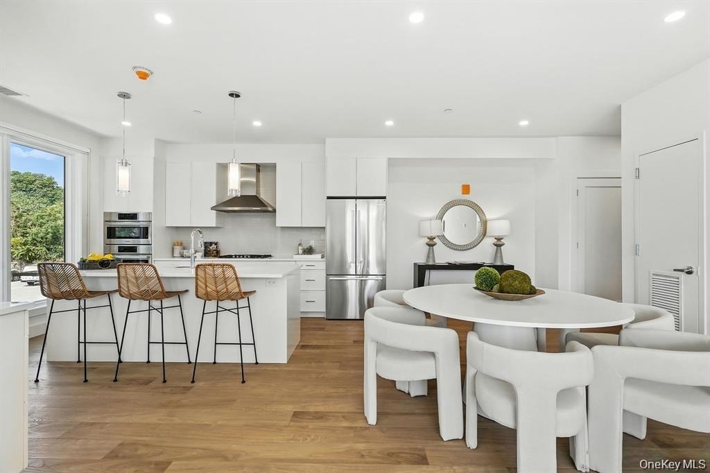 402 Halstead Avenue - Photo 3