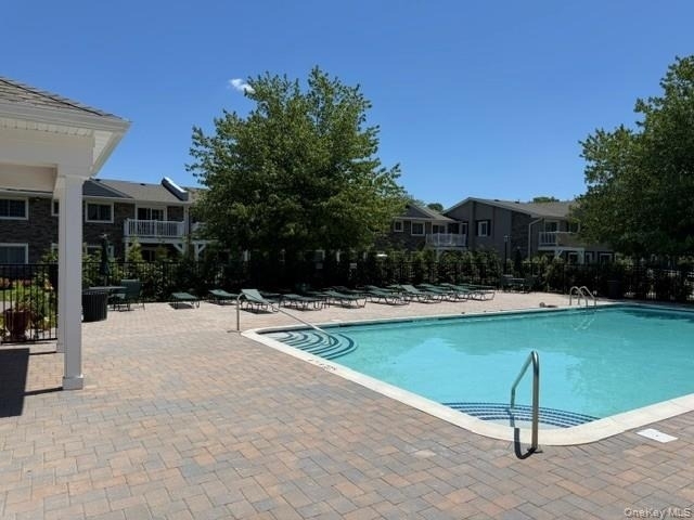 5 Williams Boulevard - Photo 1