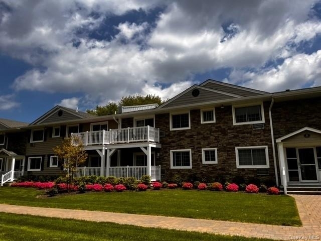 5 Williams Boulevard - Photo 0
