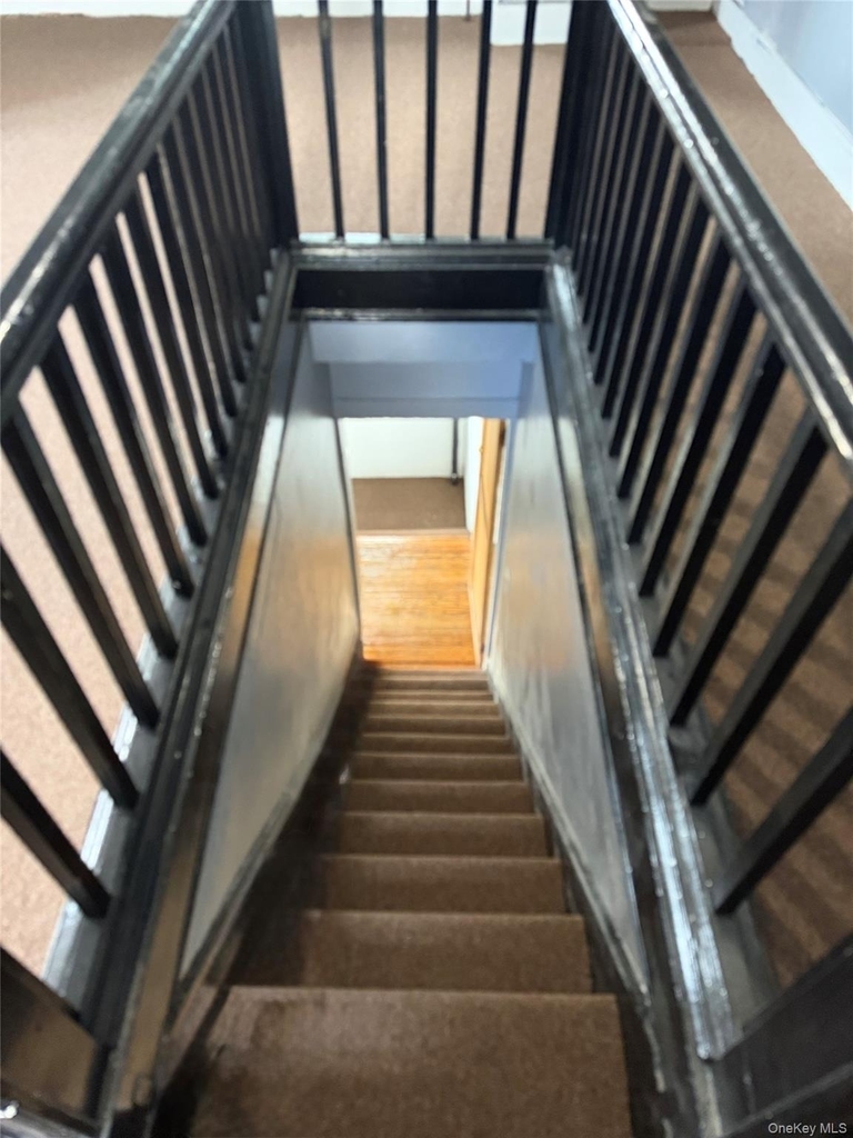 18640 Murdock Avenue - Photo 1