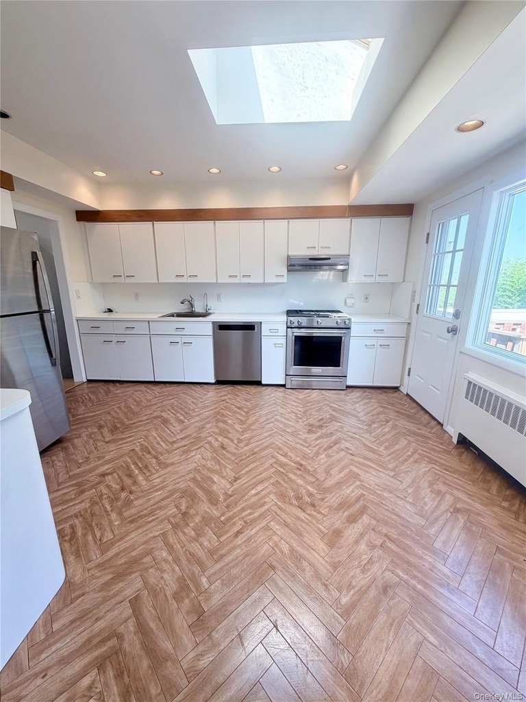 821 Channel Road - Photo 6
