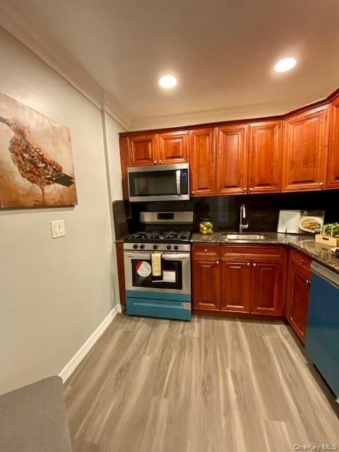 317 Brook Avenue - Photo 1