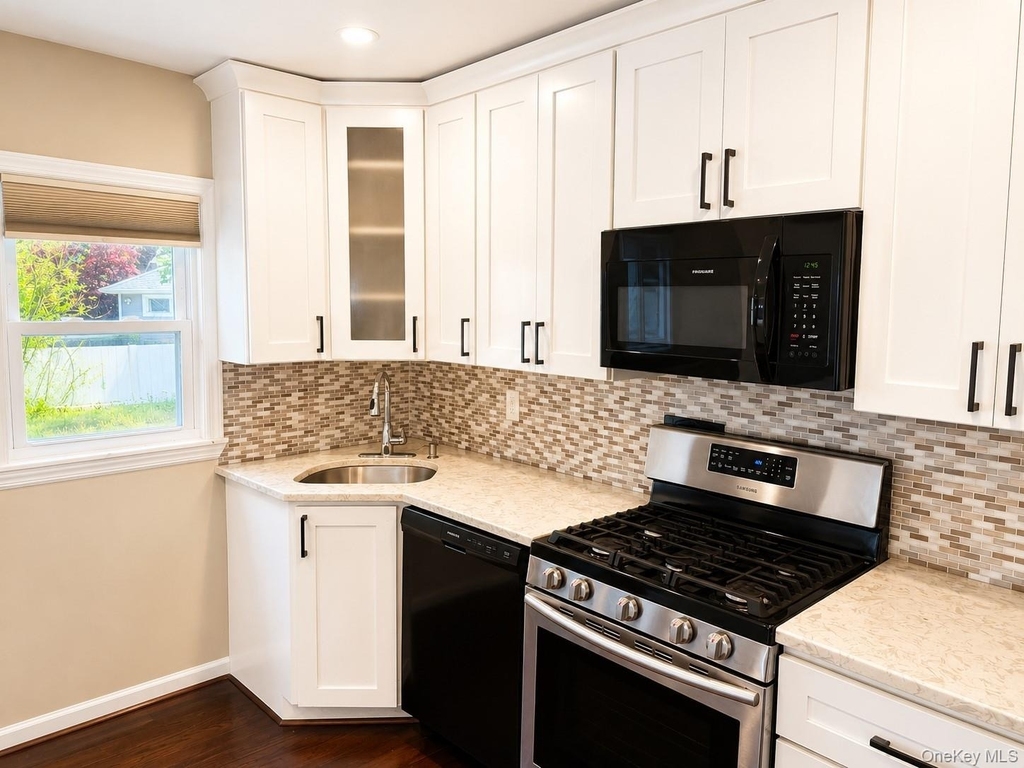 23 Ginny Lane - Photo 4