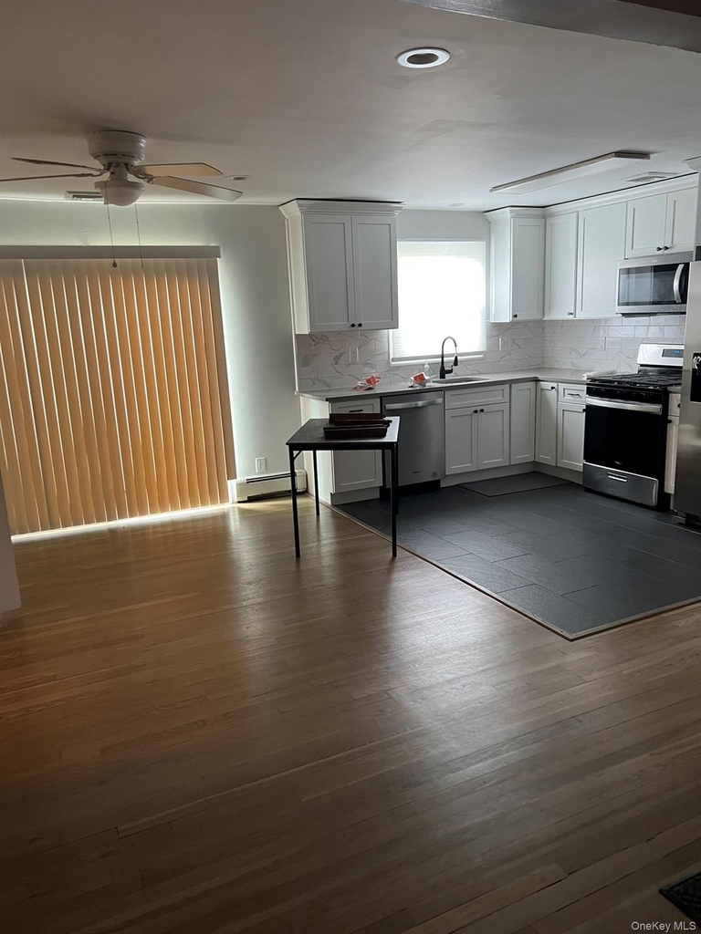 822 9th Street - Photo 2