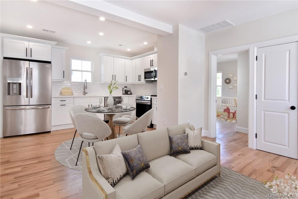 142 Second Avenue - Photo 3