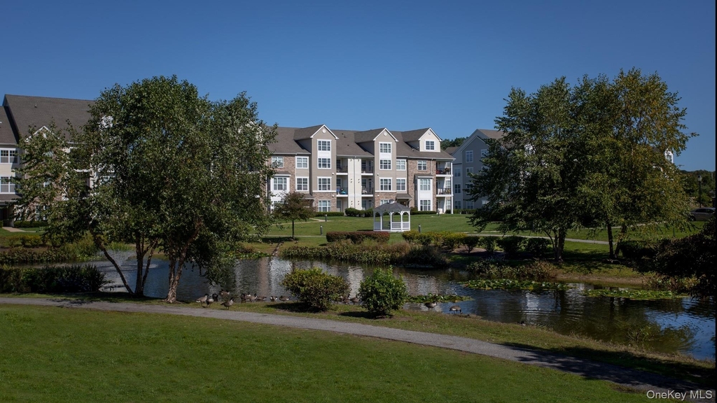 1 Charles Pond Drive - Photo 3