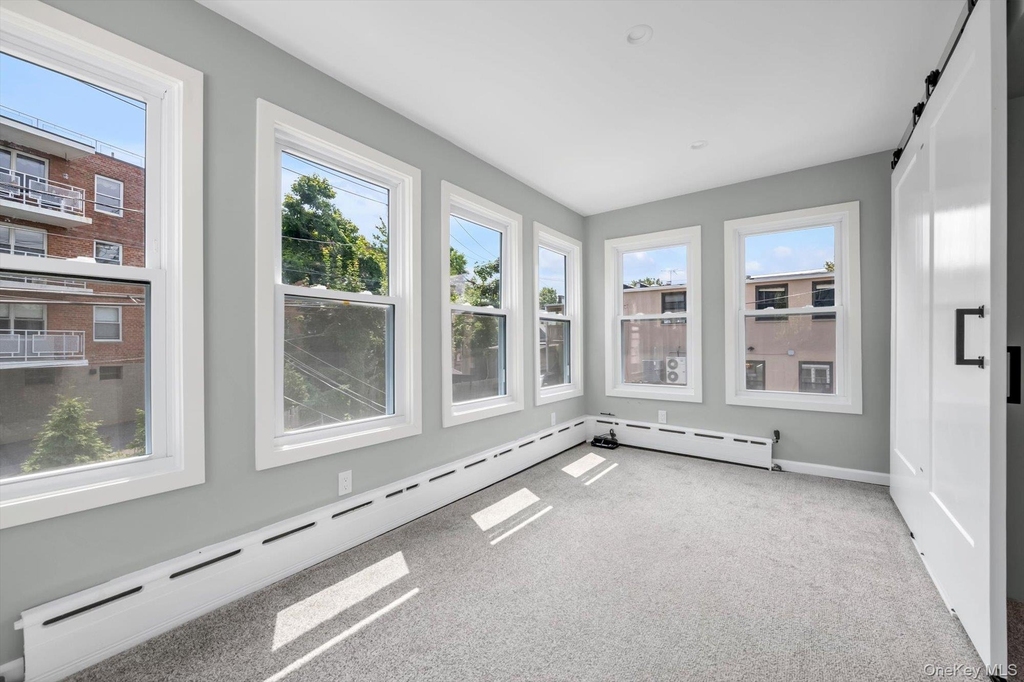 33 Central Drive - Photo 2
